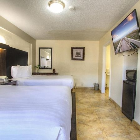 La Bella Oceanfront Inn - Daytona Daytona Beach Ngoại thất bức ảnh