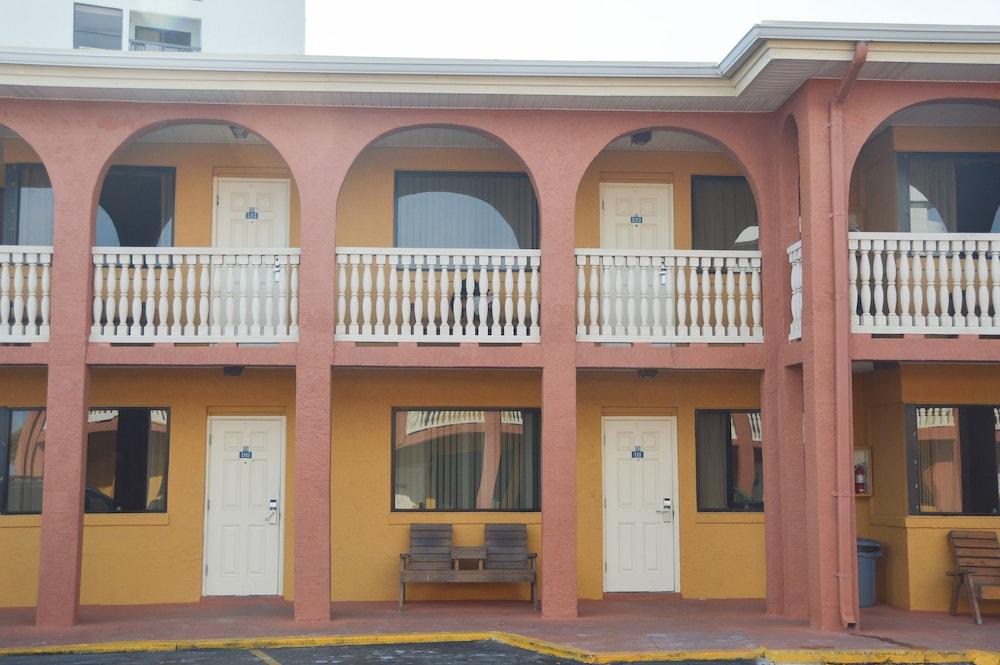 La Bella Oceanfront Inn - Daytona Daytona Beach Ngoại thất bức ảnh